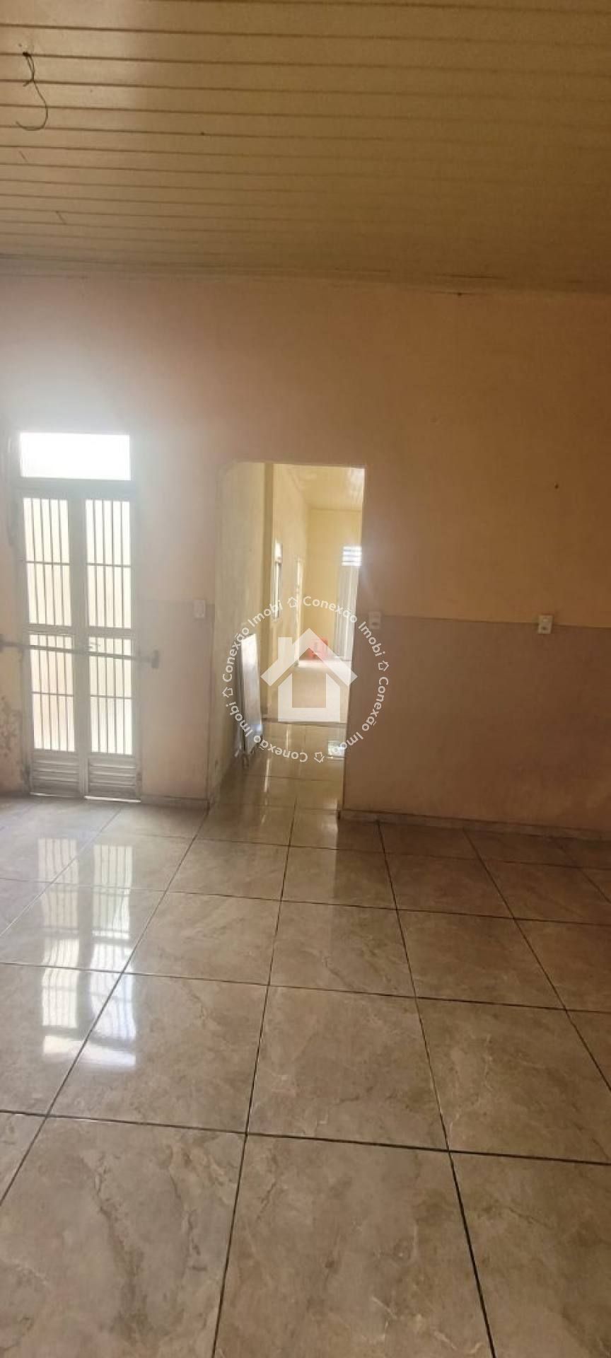 Casa no Santo Antonio com 4 quartos