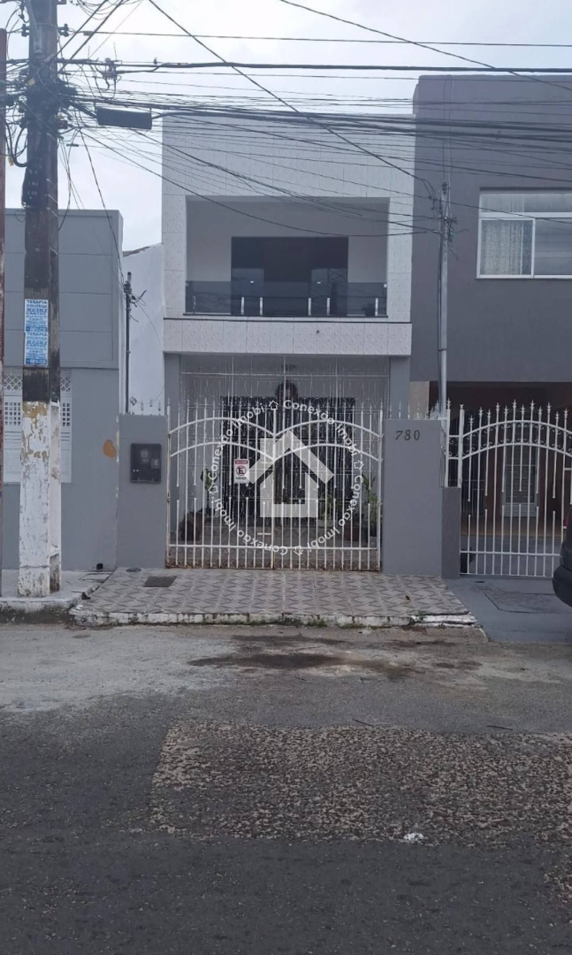 Casa Duplex no Bairro Suissa