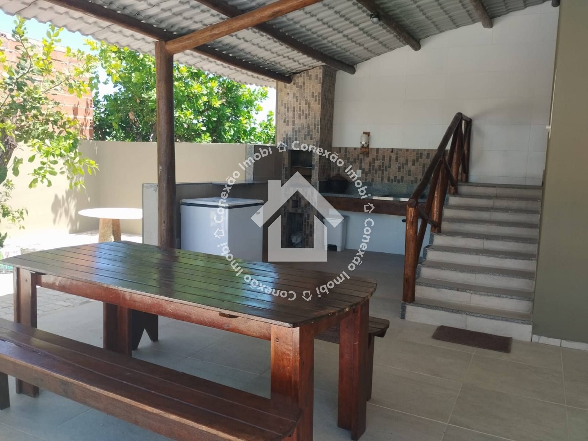 Vende-se Casa com 500m², próximo à Lagoa dos Tambaquis em Estância-SERGIPE