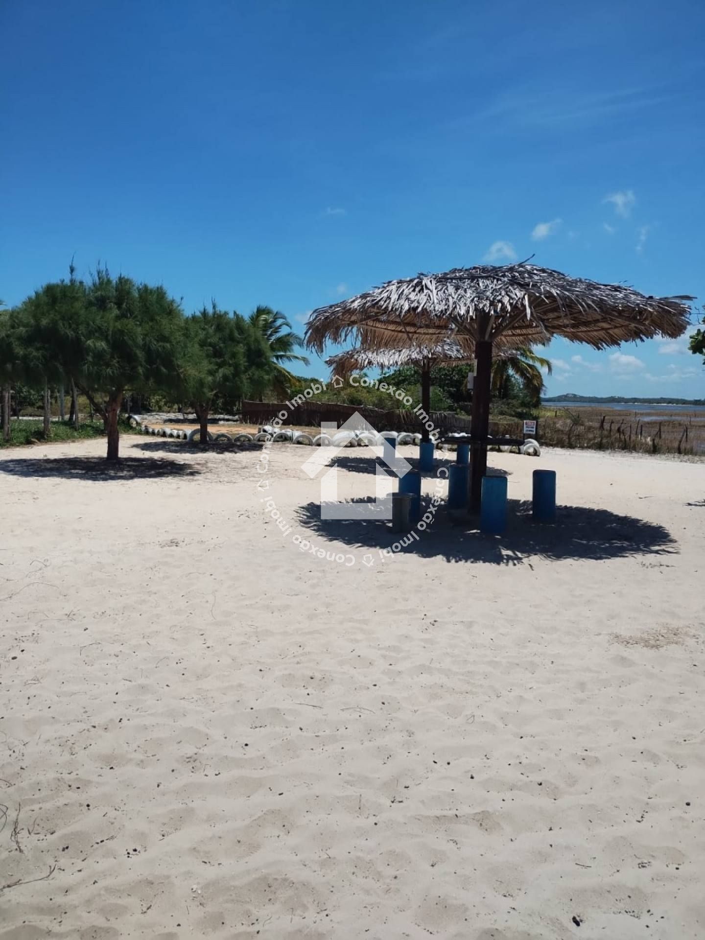 VENDE-SE Terreno com 315 m² próximo a Lagoa dos Tambaquis em ESTÂNCIA