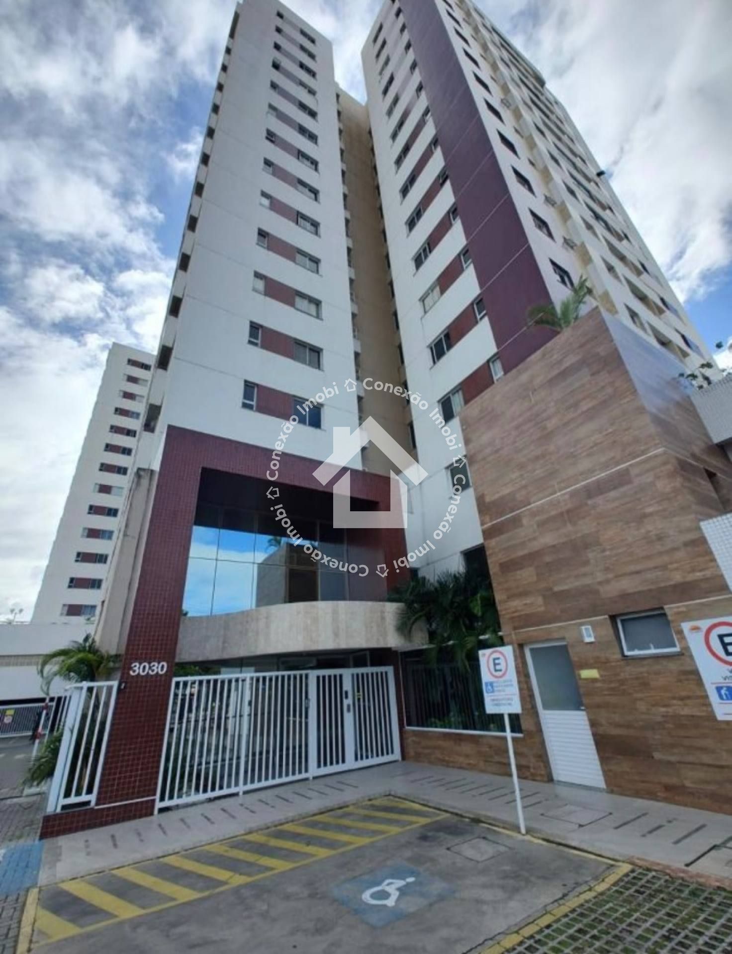 Apartamento à venda no Condomínio TRIUMPH Rio de Janeiro, Bairro: Ponto Novo