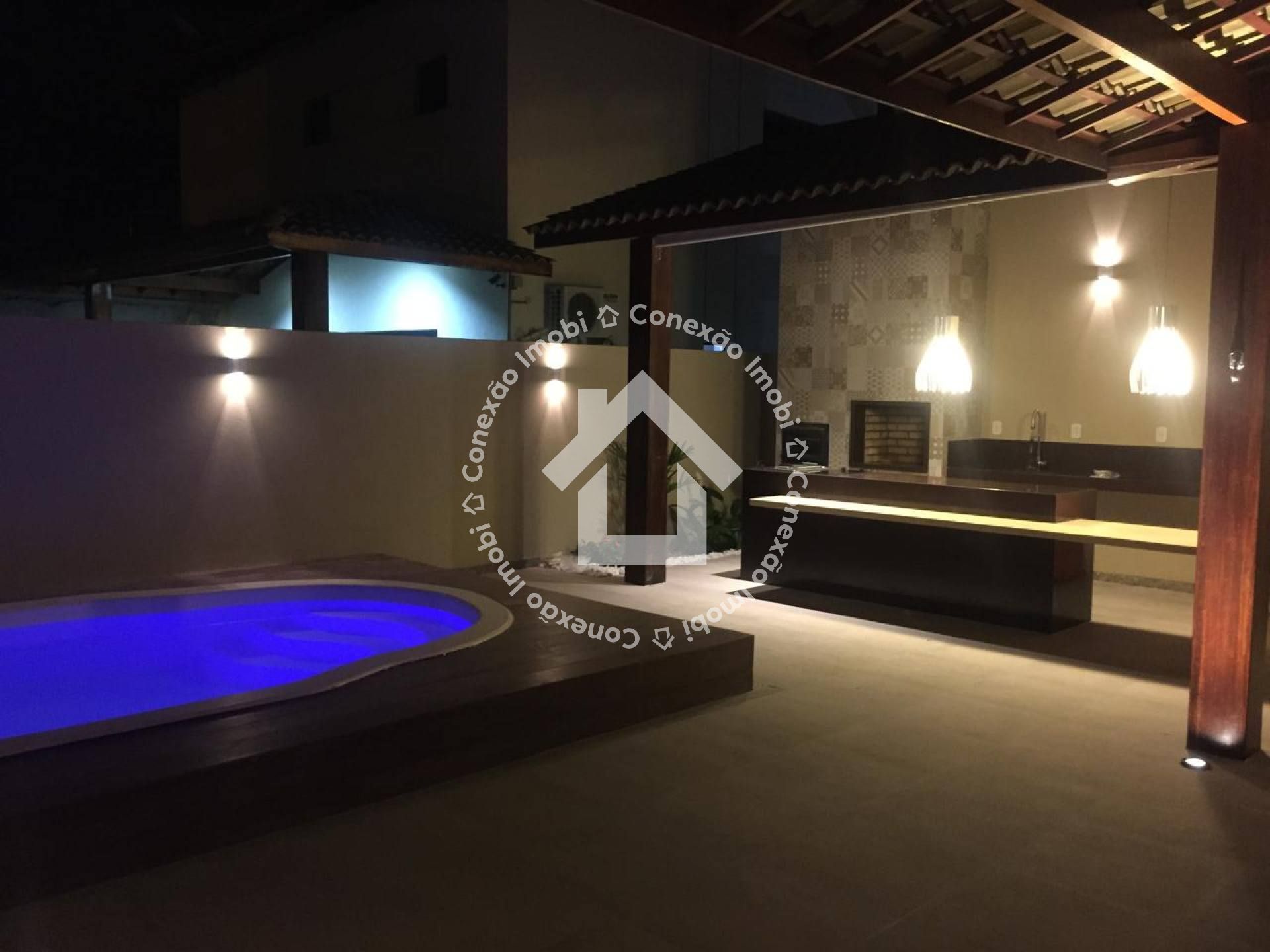 Casa no Alameda do Sol em Aruana com porteira fechada