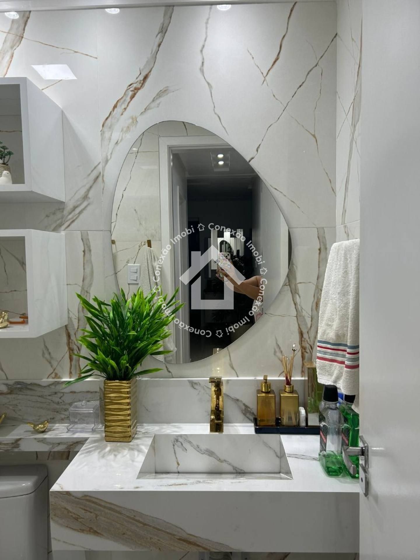 Apartamento à venda no Condomínio Green Village com 3 quartos