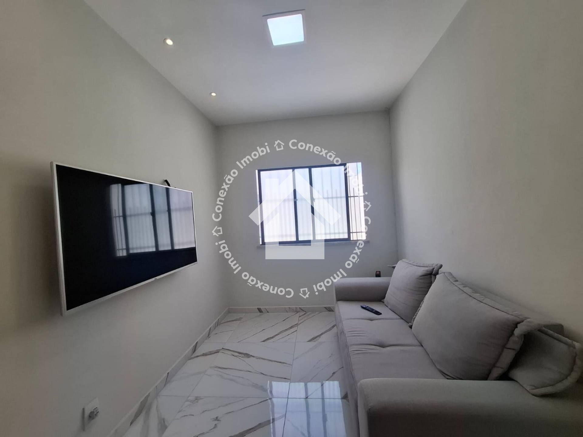 Casa à venda no Bairro Aeroporto com 3 quartos sendo 1 suíte