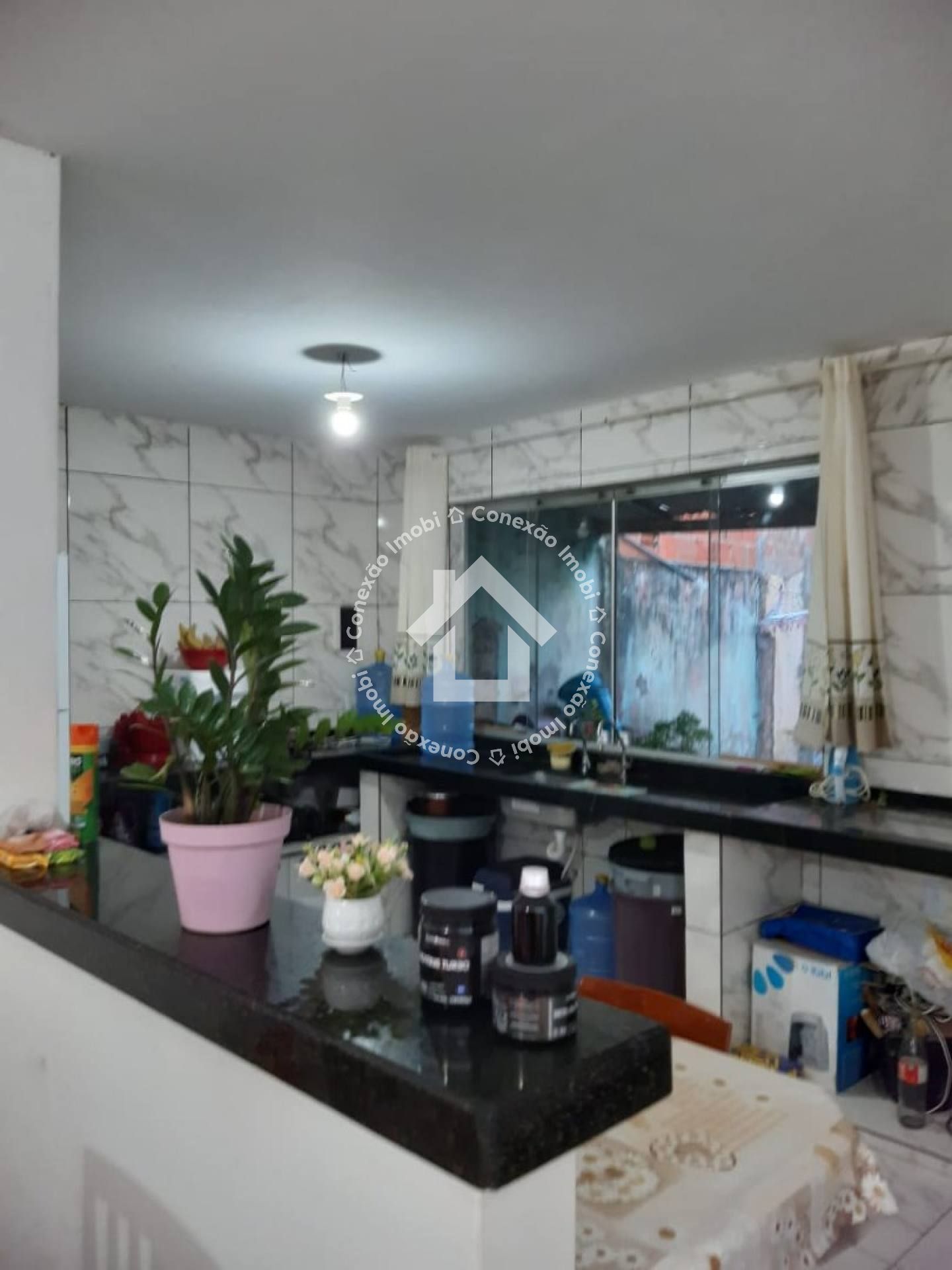 Casa à venda na Barra dos Coqueiros com 2 quartos sendo 1 suíte