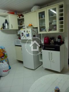 Casa pra vender com 2 quartos sendo 1 suíte no Bairro Aruana