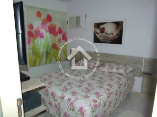 Casa pra vender com 2 quartos sendo 1 suíte no Bairro Aruana