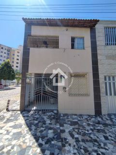 Casa à venda com 2 pavimentos no Bairro Palestina