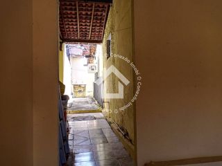 Casa à venda no Conjunto Eduardo Gomes em São Cristóvão