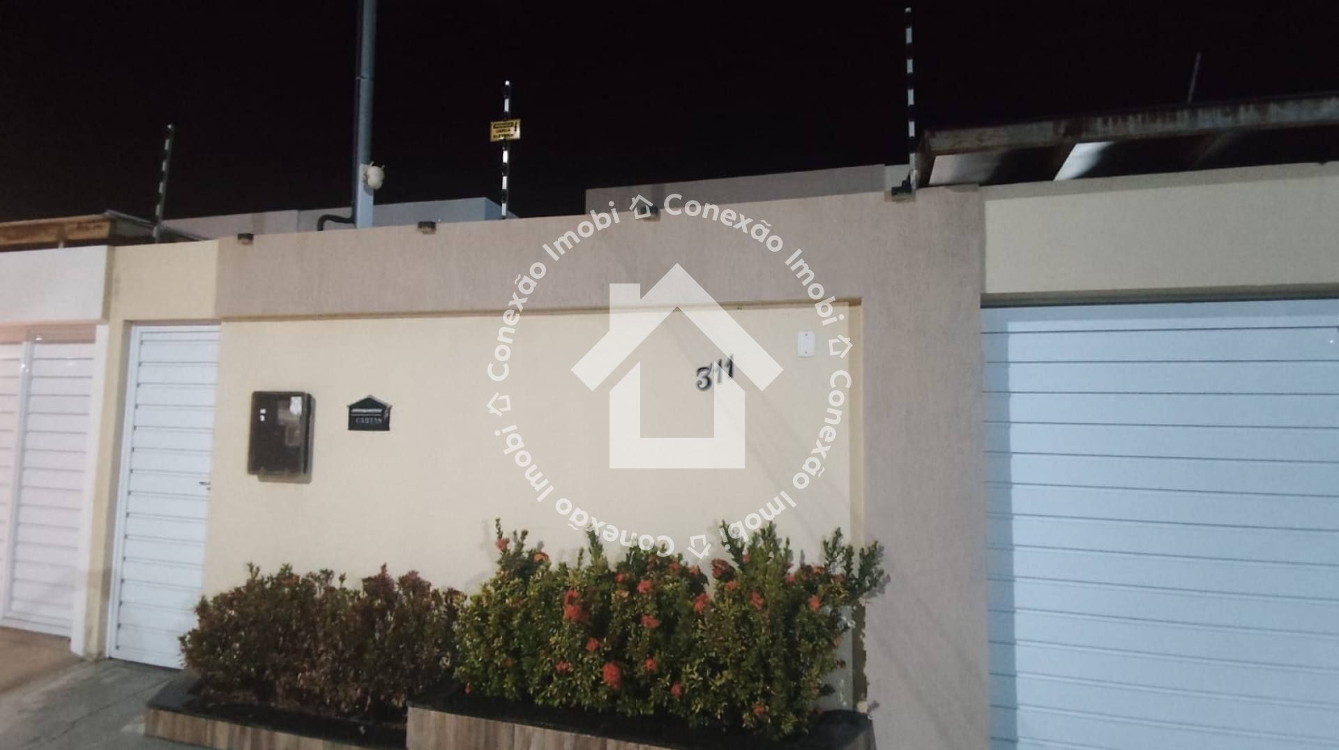 Vendo casa na segunda etapa do LUAR DA BARRA 1