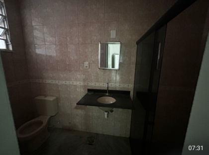 Casa com piscina ótimo para comércio