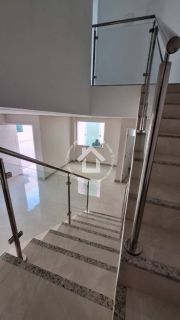 Casa Duplex pra vender na Atalaia com 3 suítes