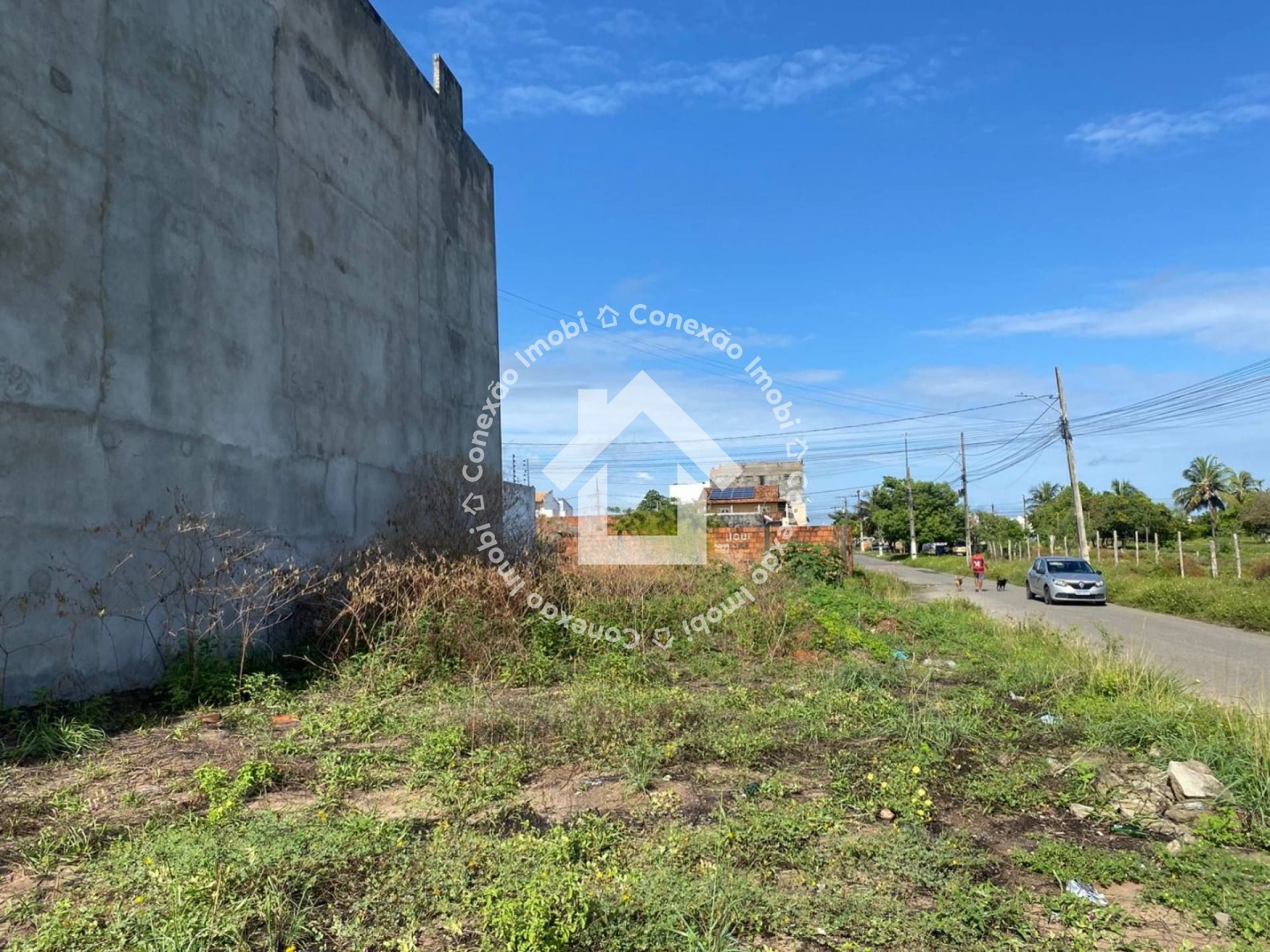 Terreno/Lote de esquina na Aruana