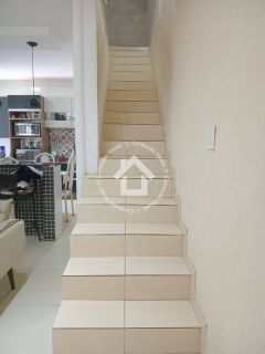Casa duplex à venda no Lamarão