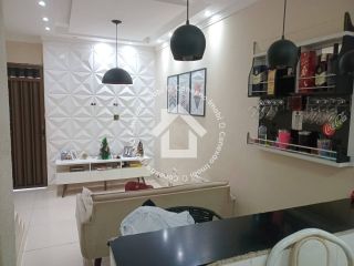 Casa duplex à venda no Lamarão