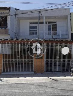 Casa com 4 quartos à venda no Santo Antônio