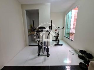 Casa com 5 quartos sendo 3 suítes à venda na Farolândia