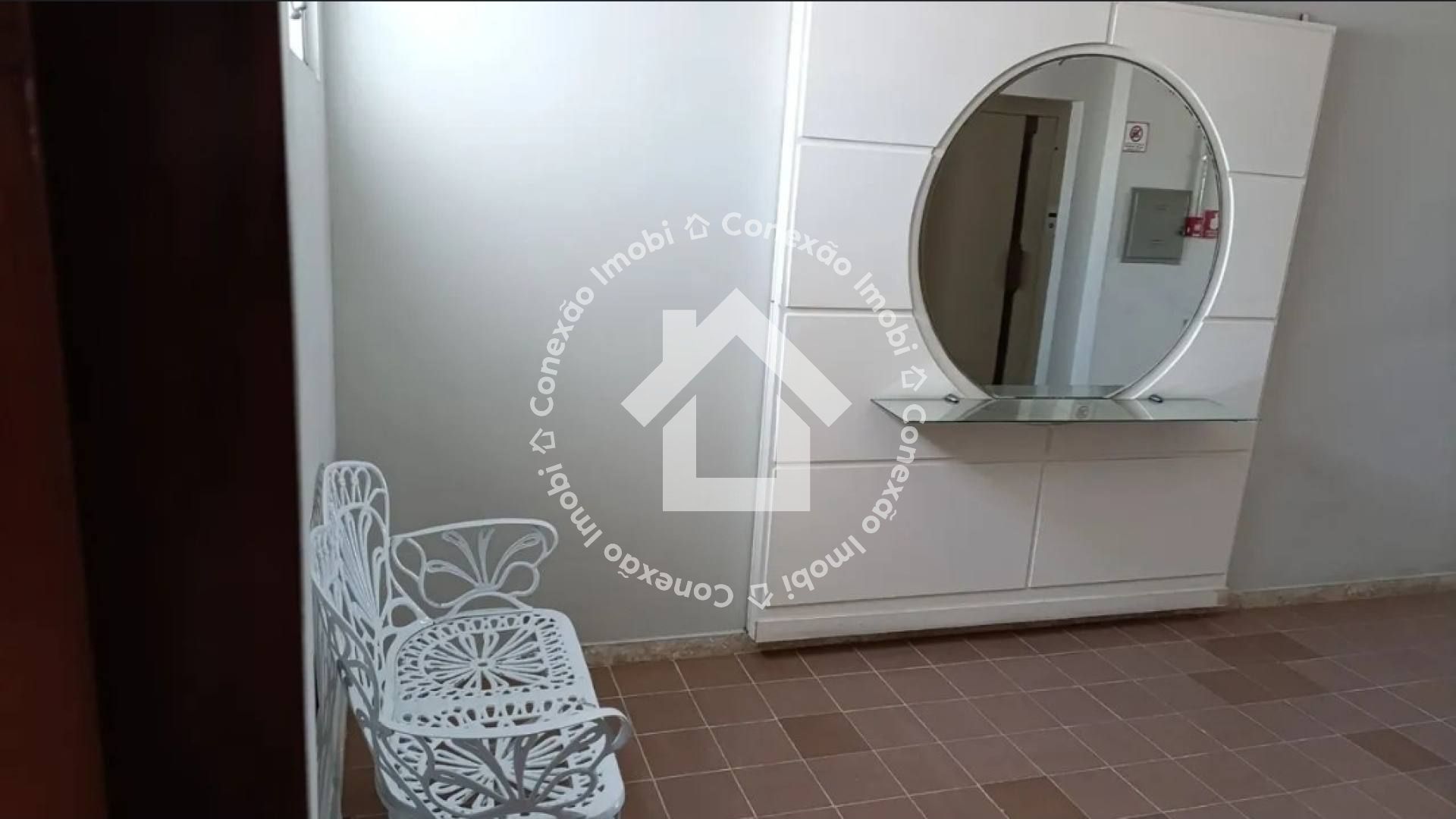 Vende-se apartamento no condomínio MORADA DAS ÁRVORES no bairro Luzia em Aracaju