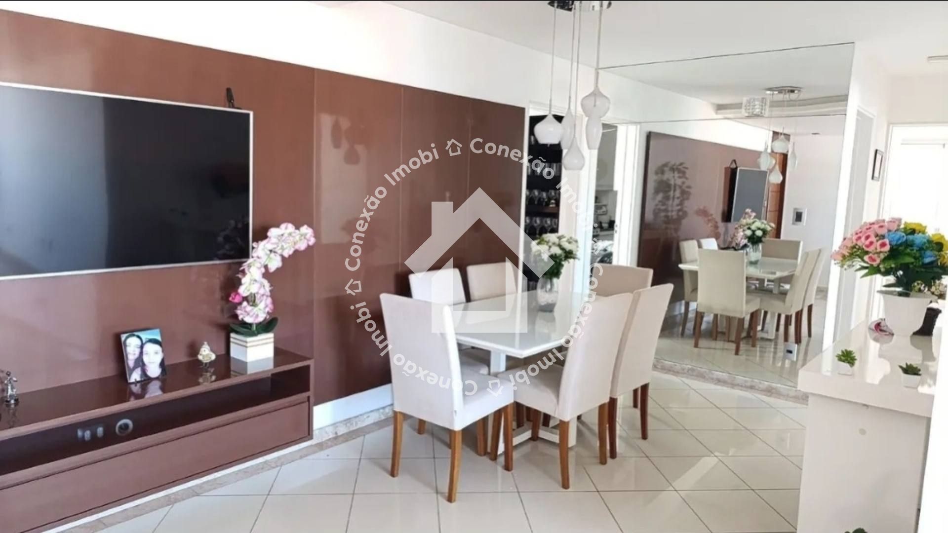 Vende-se apartamento no condomínio MORADA DAS ÁRVORES no bairro Luzia em Aracaju