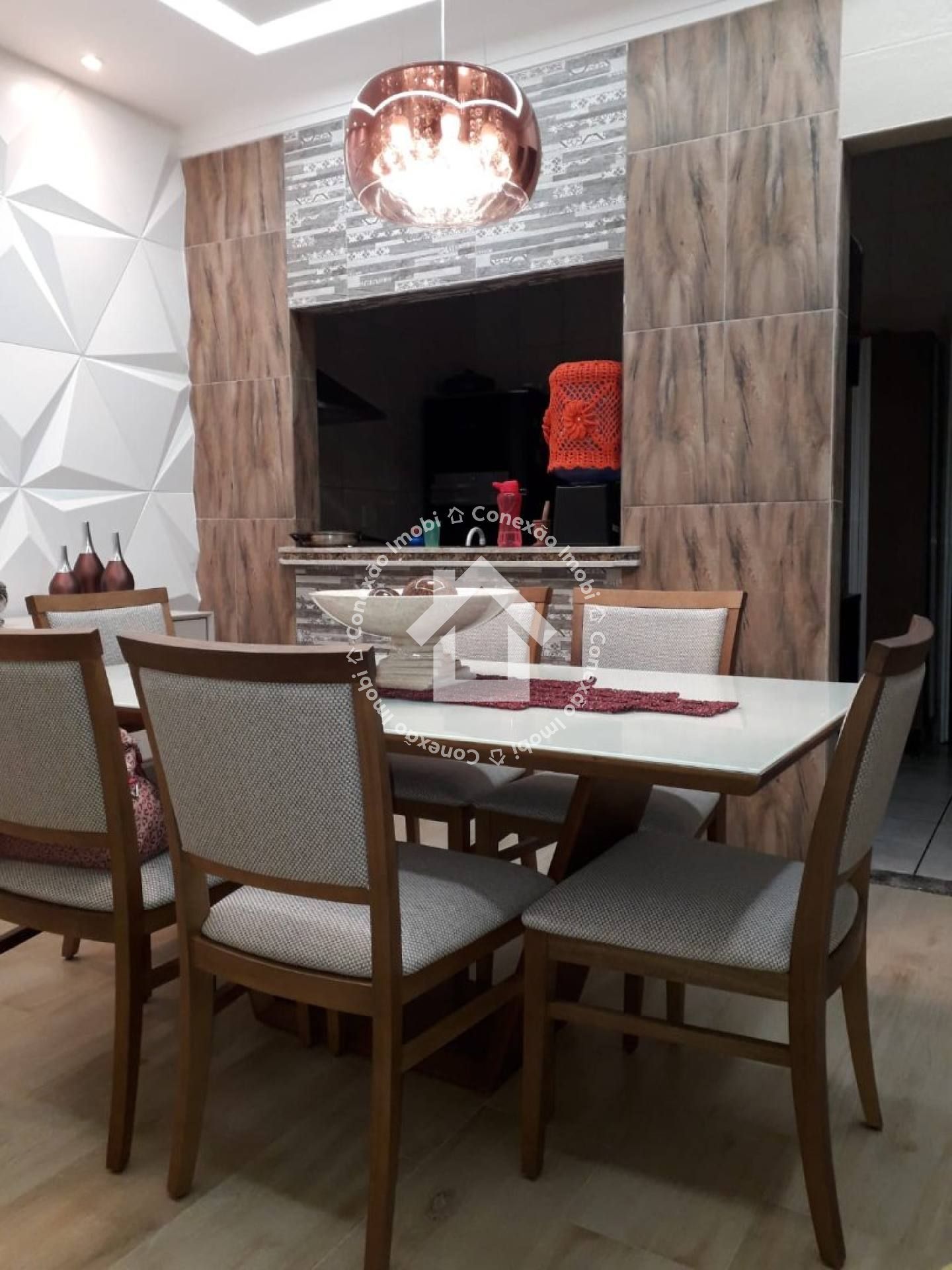 Vende-se casa no condomínio TENENTE CORONEL DOS ANJOS no Santo Antônio