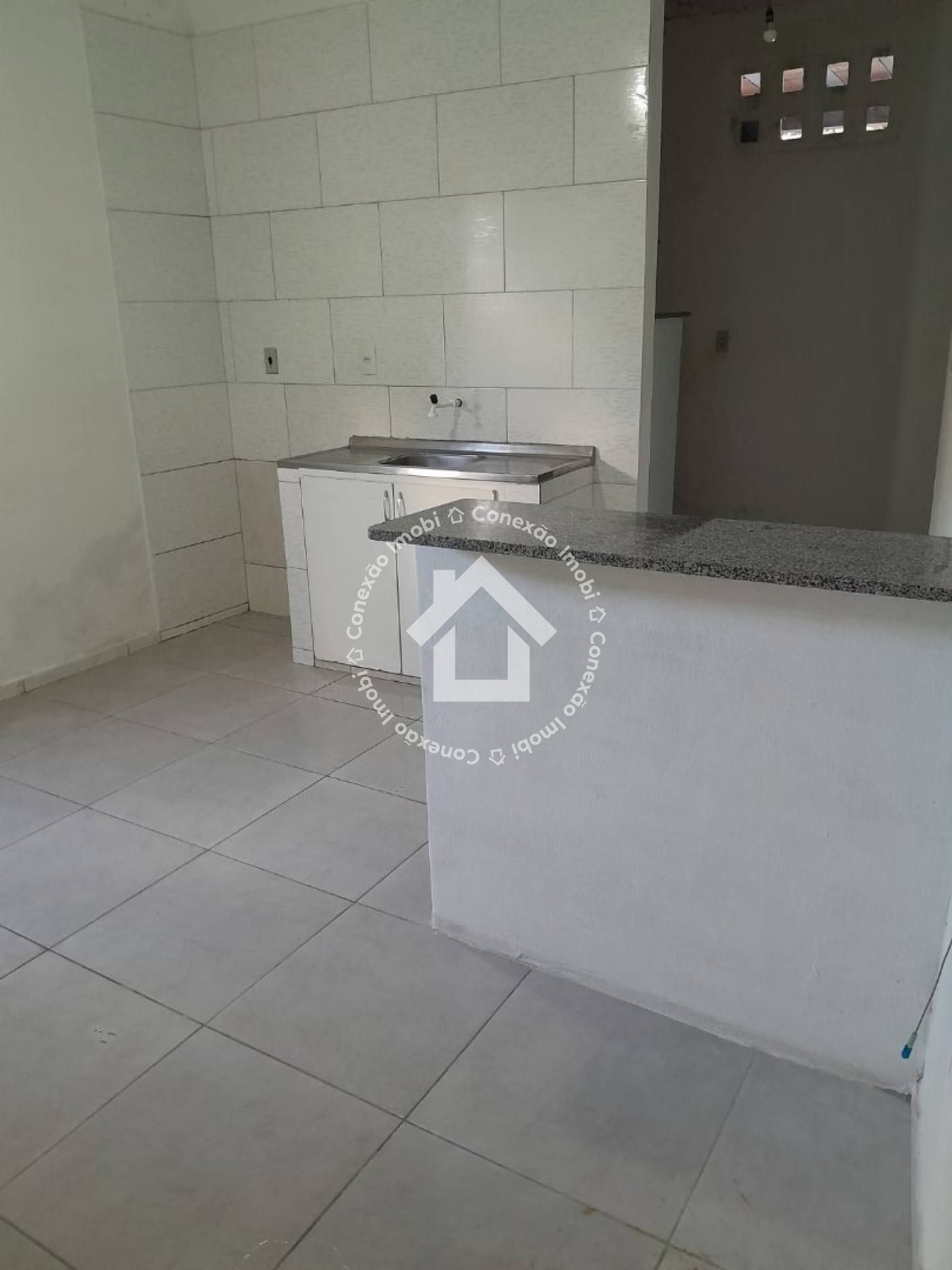 Vende-se casa com 5 quartos no Inácio barbosa