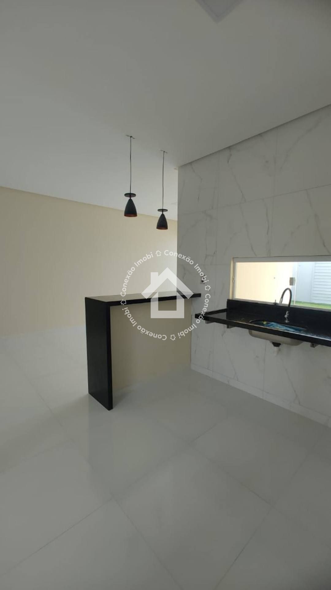 Vende-se casa na Barra dos Coqueiros