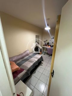 Vende-se Apartamento no CONDOMÍNIO ELIÚDE CÉSAR na Farolândia
