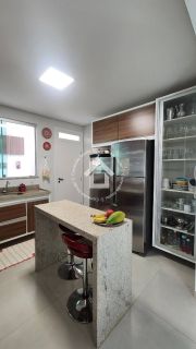 Vende-se casa na Aruana
