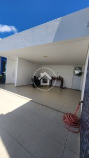 Vende-se casa na Aruana