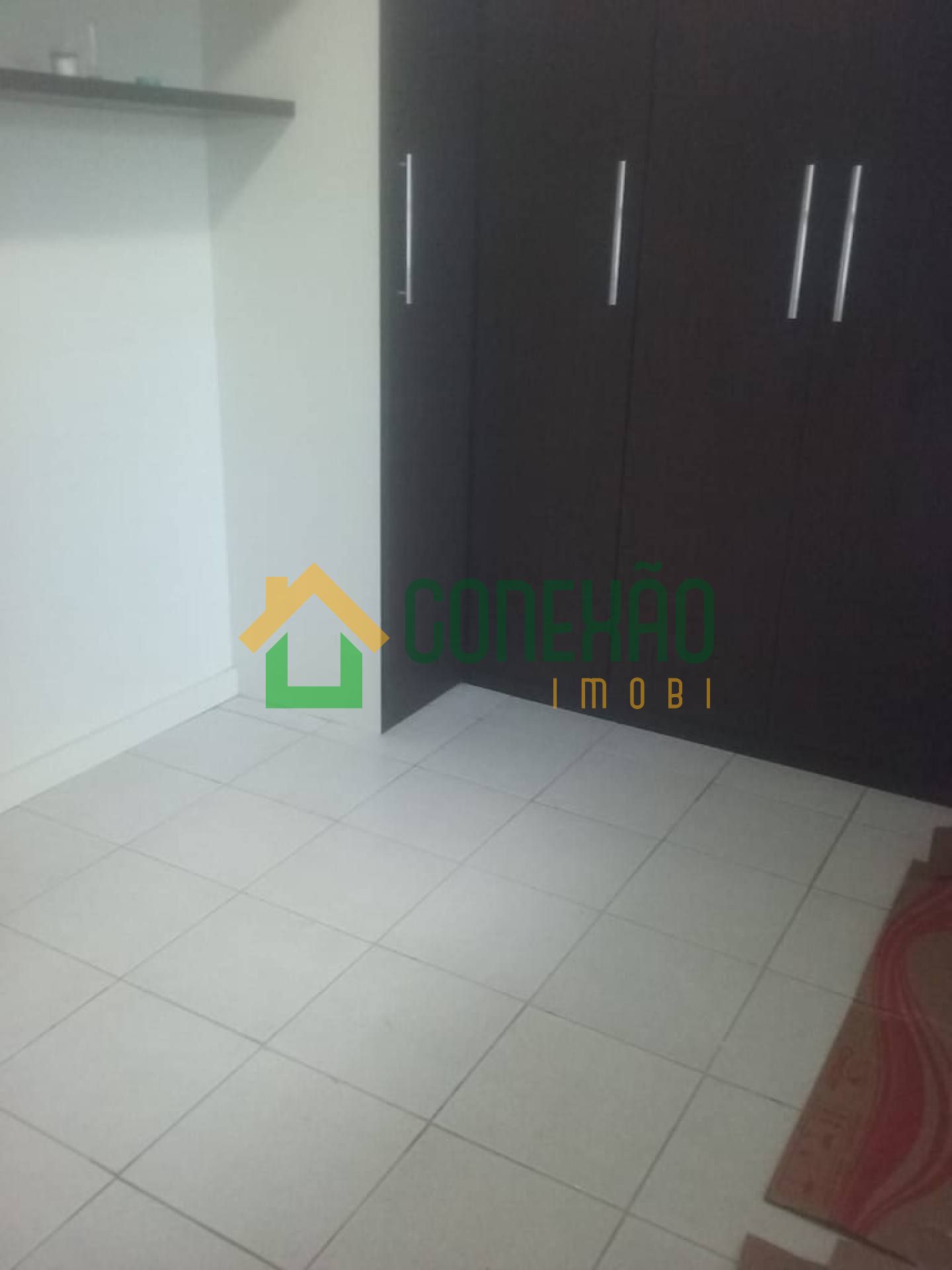 Vende-se casa no Bairro Aeroporto FOTOS COM BORDA