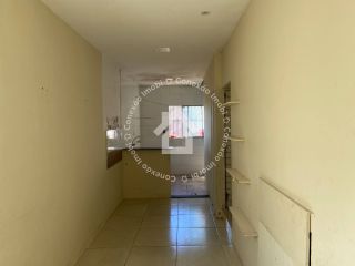 Casa de dois pavimentos à venda - Bairro Lamarão
