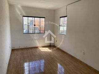 Casa de dois pavimentos à venda - Bairro Lamarão