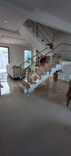 Vende-se Casa de andar na Barra dos Coqueiros