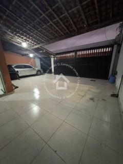 Vende-se Casa na Aruana