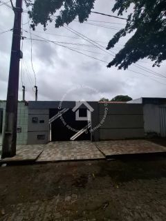 Casa à venda - Bairro Aruana