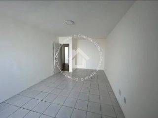 Apartamento à venda no EDIFÍCIO SÍLVIO CÉSAR LEITE com 04 quartos 01 suítes no bairro Centro em Aracaju