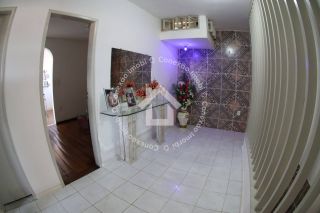 Casa à venda - Bairro São Conrado | Duplex e de Esquina