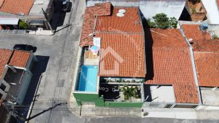 Casa à venda - Bairro São Conrado | Duplex e de Esquina