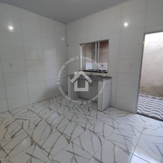 Casa à Venda no Marcos Freire II em Nossa Senhora do Socorro - 2 Quartos e Garagem