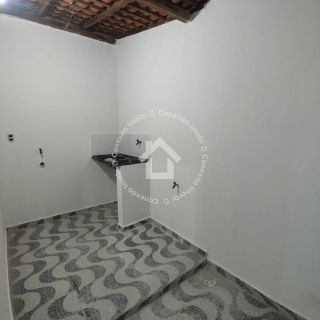 Casa à Venda no Marcos Freire II em Nossa Senhora do Socorro - 2 Quartos e Garagem