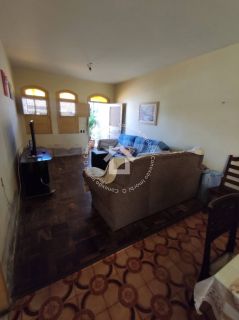 Casa à venda no Bairro Novo Paraíso - 4 Quartos, 2 Suítes