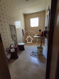 Casa à venda no Bairro Novo Paraíso - 4 Quartos, 2 Suítes