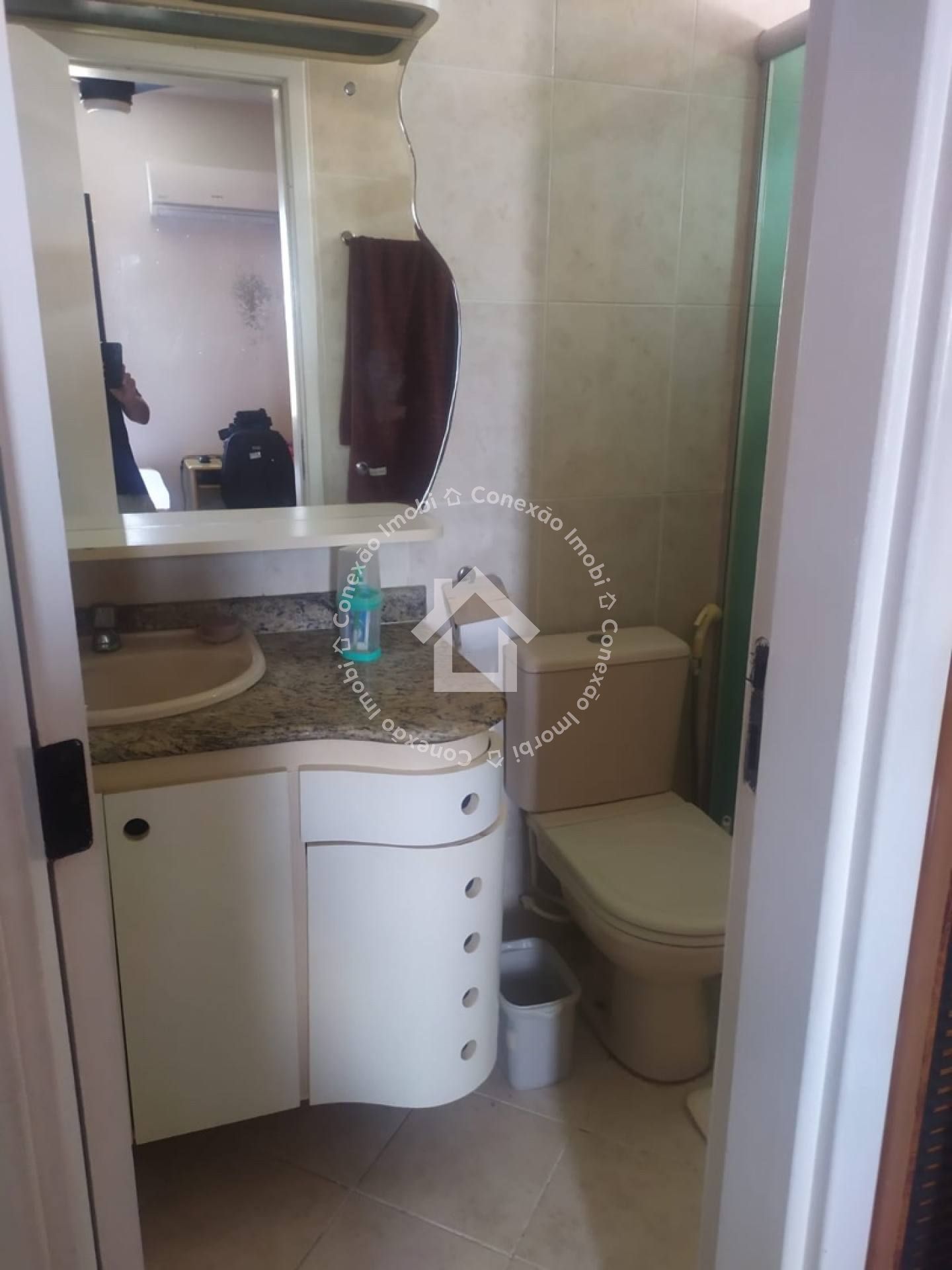 Apartamento à venda no CONDOMÍNIO ADAUTO NICOLAU DE OLIVEIRA - Bairro Grageru | 2 Suítes e 2 varandas