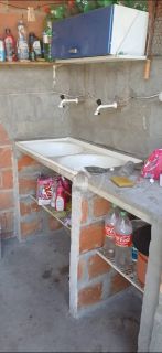 Casa à venda na Barra Dos Coqueiros - Bairro Centro | 2 Quartos e Toda Lajeada