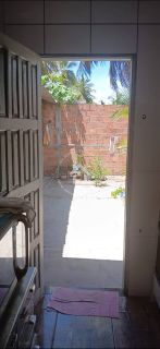 Casa à venda na Barra Dos Coqueiros - Bairro Centro | 2 Quartos e Toda Lajeada