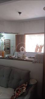 Casa à venda na Barra Dos Coqueiros - Bairro Centro | 2 Quartos e Toda Lajeada