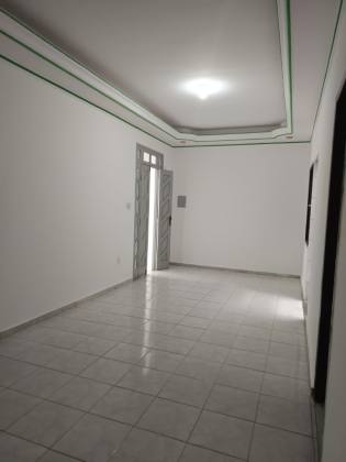 Casa à venda no Bairro Luzia - 3 Quartos, 1 Suíte