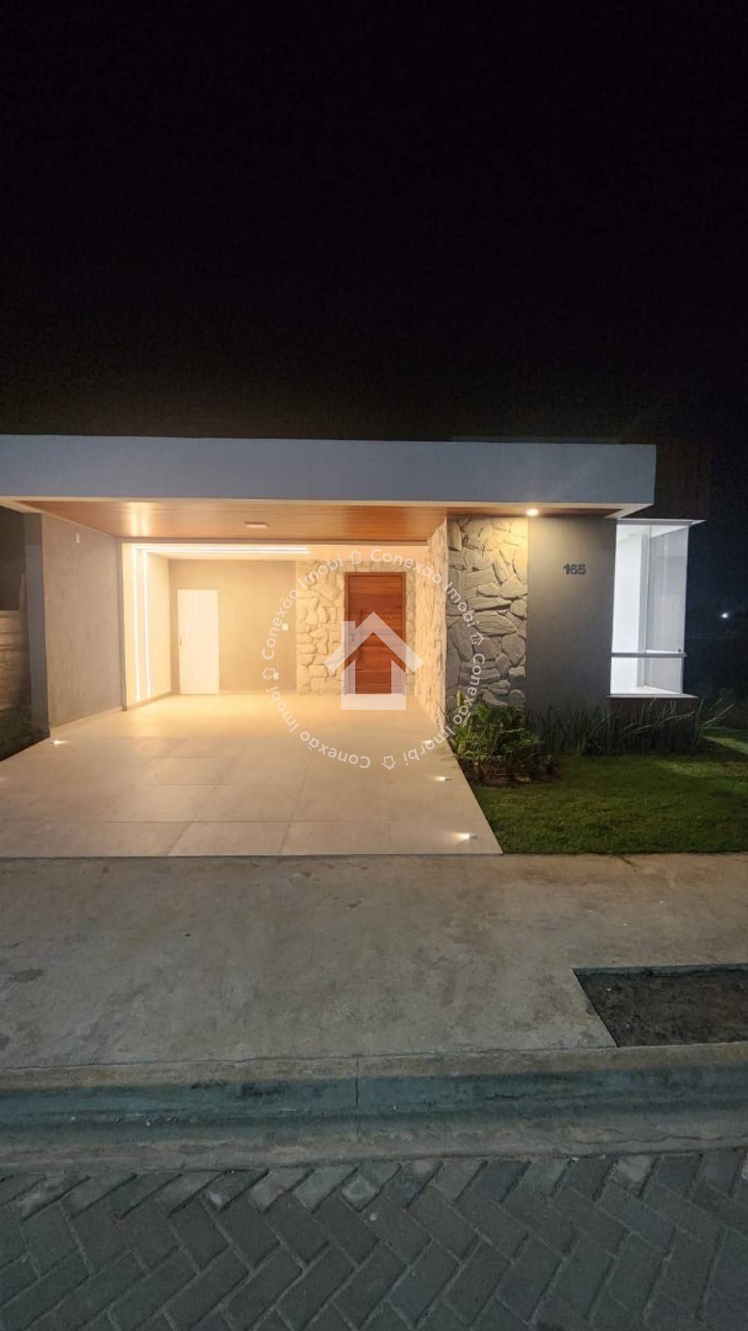 Casa à venda no CONDOMÍNIO PADANG BEACH RESIDENCE - Barra dos Coqueiros | 3 Quartos, 1 Suíte