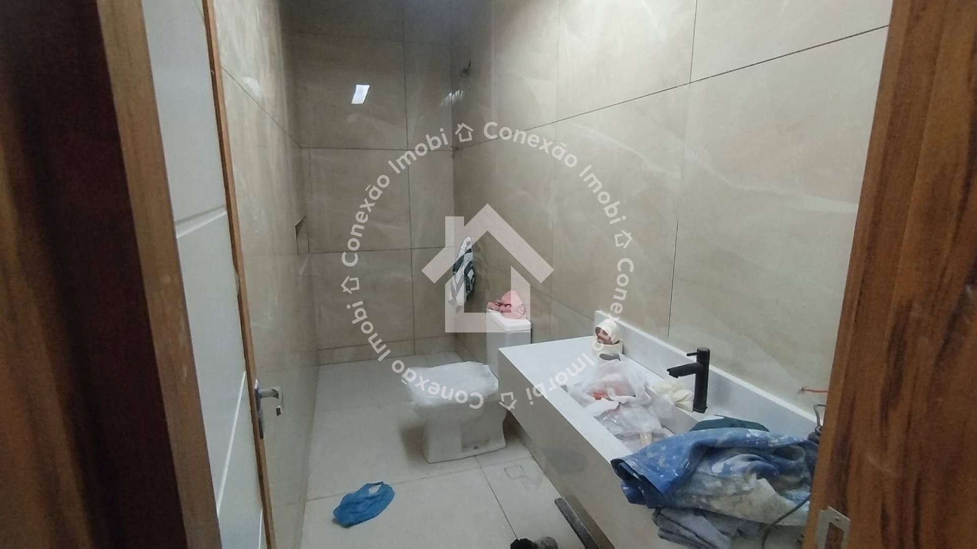 Casa à venda no CONDOMÍNIO PADANG BEACH RESIDENCE - Barra dos Coqueiros | 3 Quartos, 1 Suíte