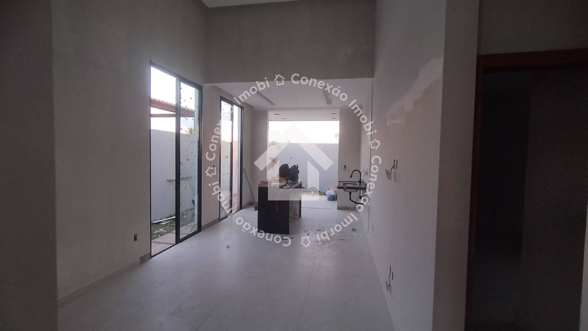 Casa à venda no CONDOMÍNIO PADANG BEACH RESIDENCE - Barra dos Coqueiros | 3 Quartos, 1 Suíte